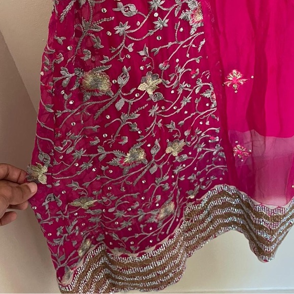 pink pakistani formal dress - Picture 5 of 8